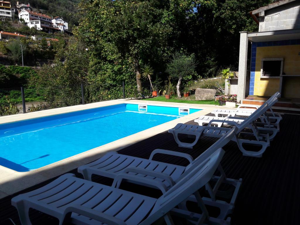 Casa Ribom Appartement Geres Buitenkant foto